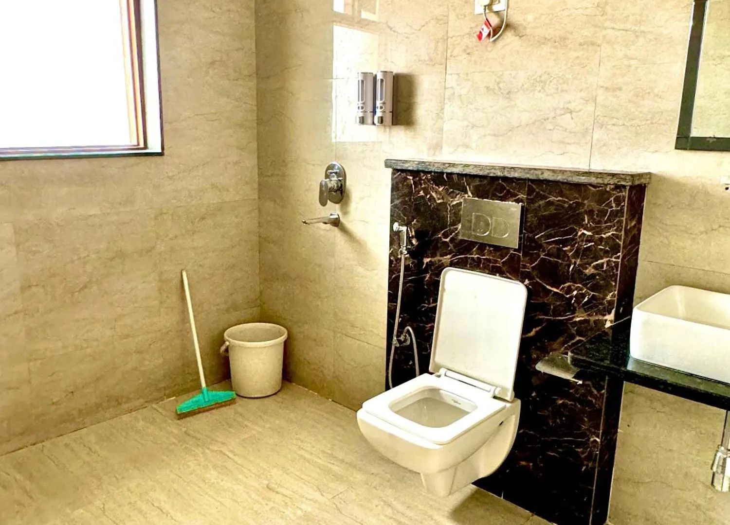 The Indian Hotel II Near Medanta Hospital Gurgaon