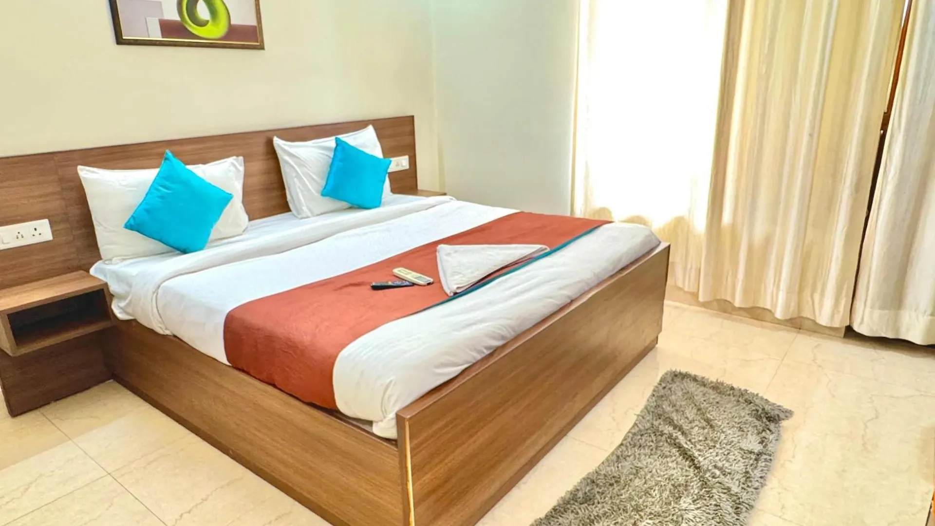 The Indian Hotel II Near Medanta Hospital Gurgaon
